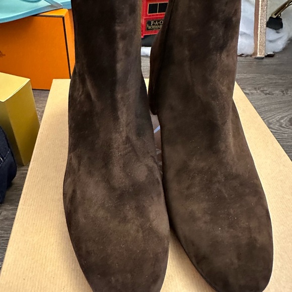 Christian Louboutin Turela Brown Arabica Velour Preloved Size 42 - Picture 2 of 5